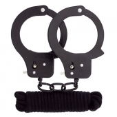Чёрные наручники из листового металла в комплекте с веревкой BONDX METAL CUFFS LOVE ROPE SET - Dream Toys - купить с доставкой в Невинномысске