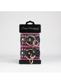 Черные кожаные наручники с розовой строчкой - Crazy Handmade - купить с доставкой в Невинномысске