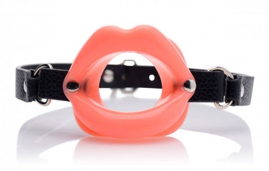 Кляп в форме губ Sissy Mouth Gag - XR Brands - купить с доставкой в Невинномысске